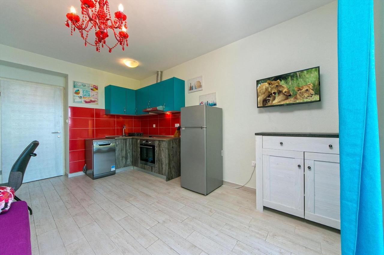 Apartments La Flor 브렐라 외부 사진