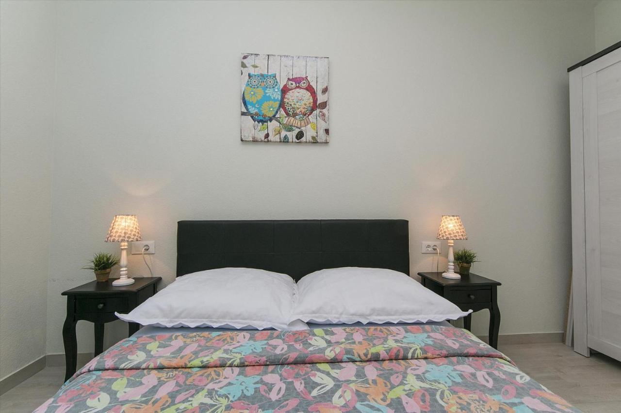 Apartments La Flor 브렐라 외부 사진